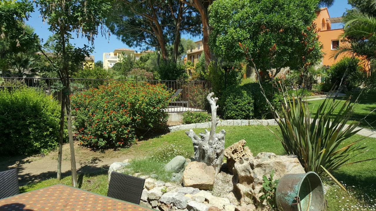 Résidence A Merula Appart hôtel Calvi (Corsica)